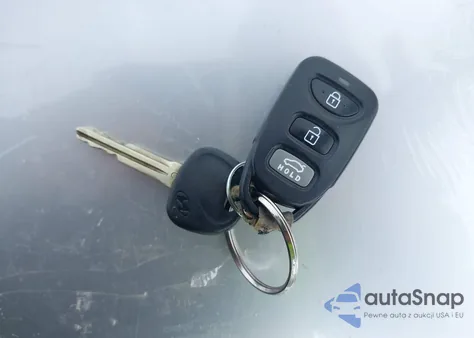 2017 Hyundai Elantra Se из США, поврежденный, VIN 5NPD74LF2HH127481